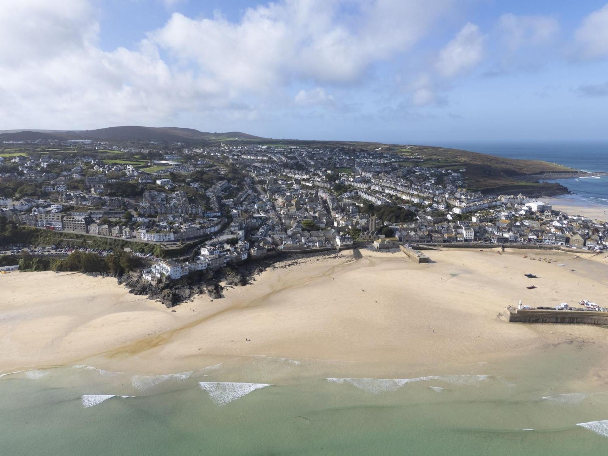 Mordros, St Ives Villa Exteriör bild